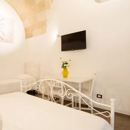 Sun House Rooms Guest house *